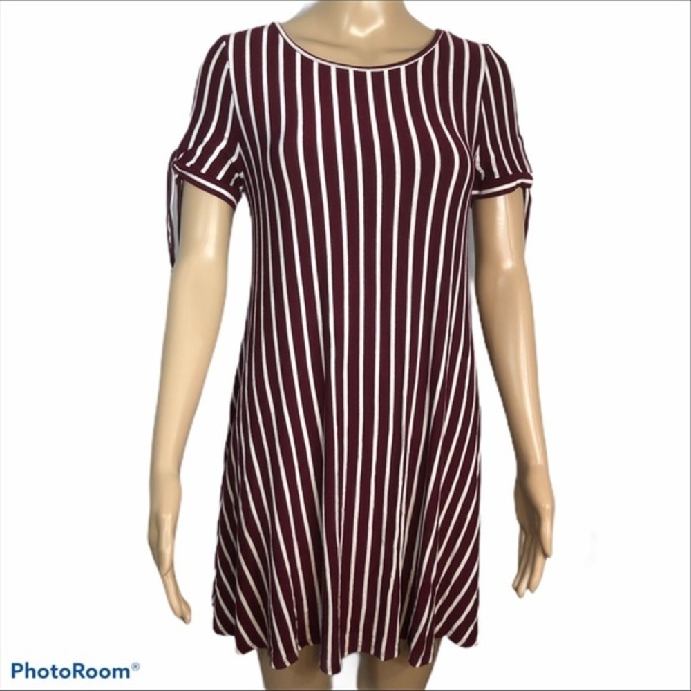 💥 💥💥 SALE! 5 / $25 💥💥 Vibe sportswear short dress